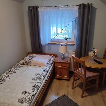 Orle Gniazdo Gospodarstwo agroturystyczne *