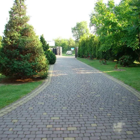 Farma Orle Gniazdo Bialy Kosciol (Lesser Poland)